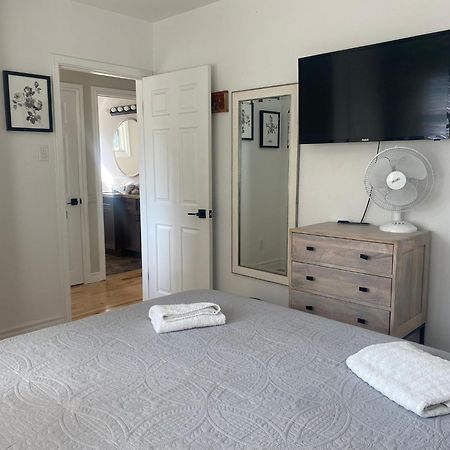 Clearbrooke Gem- Bright Private Bedroom Close To Yyz Торонто Экстерьер фото